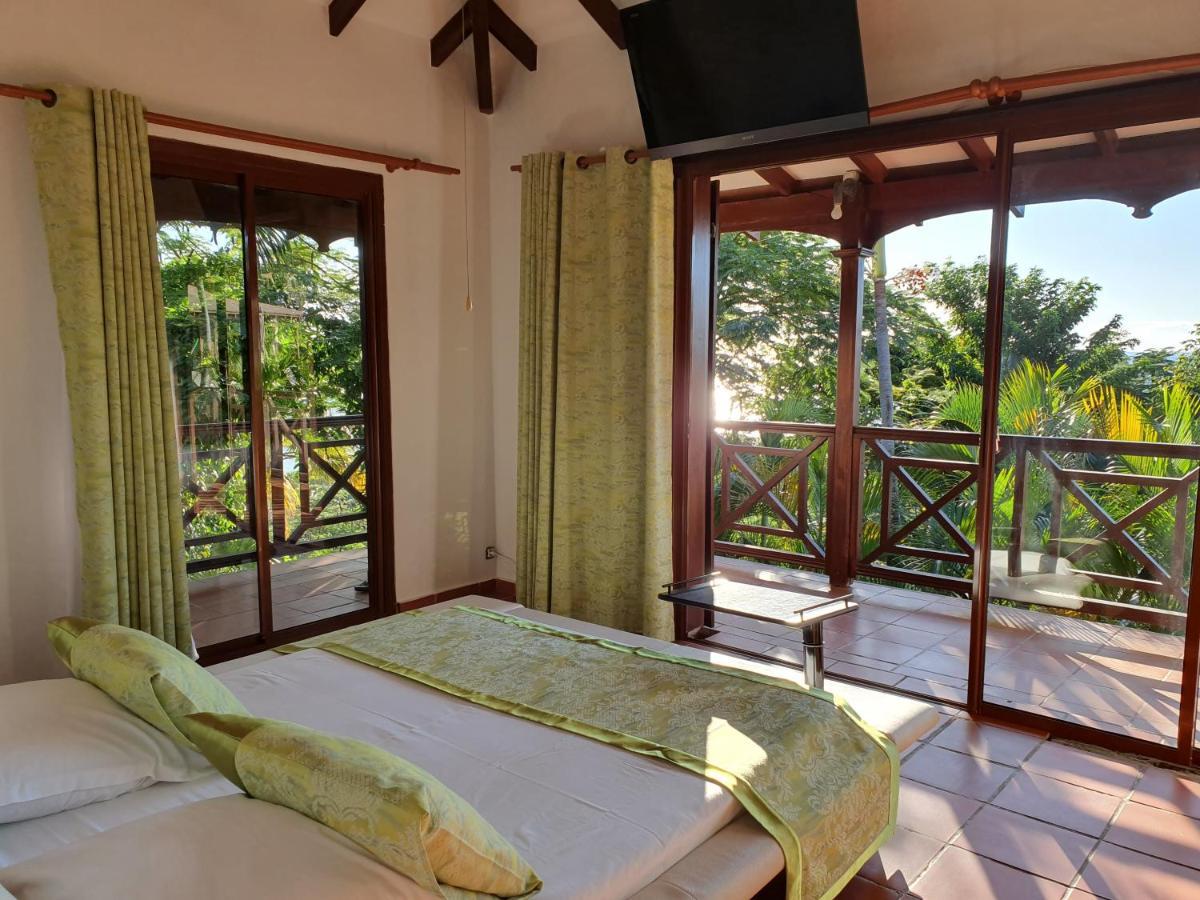 Chambre D'Hotes "Villa Rayon Vert" Deshaies Kültér fotó