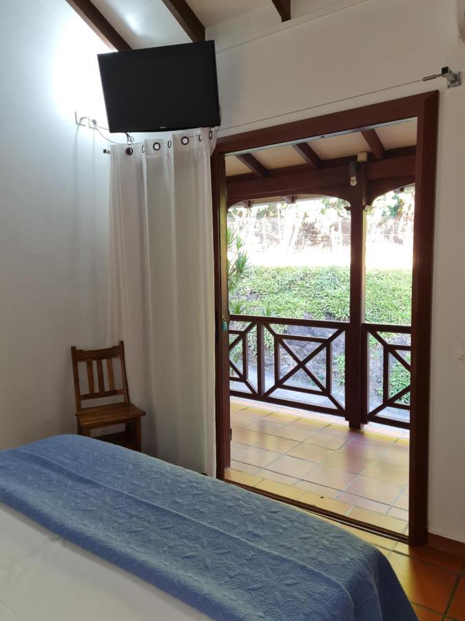 Chambre D'Hotes "Villa Rayon Vert" Deshaies Kültér fotó