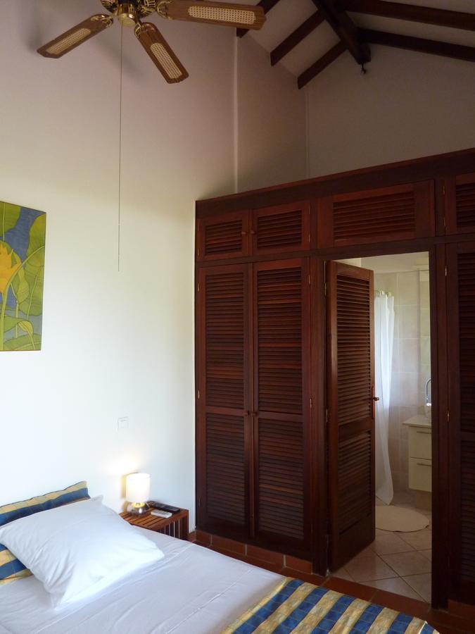Chambre D'Hotes "Villa Rayon Vert" Deshaies Kültér fotó